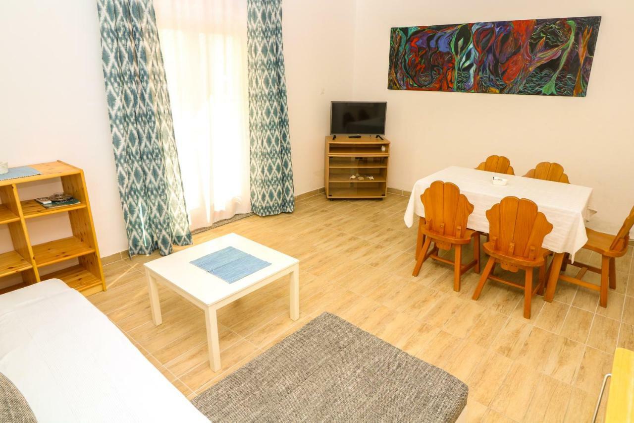 Apartments Reljic With Terrace Baska  Ngoại thất bức ảnh