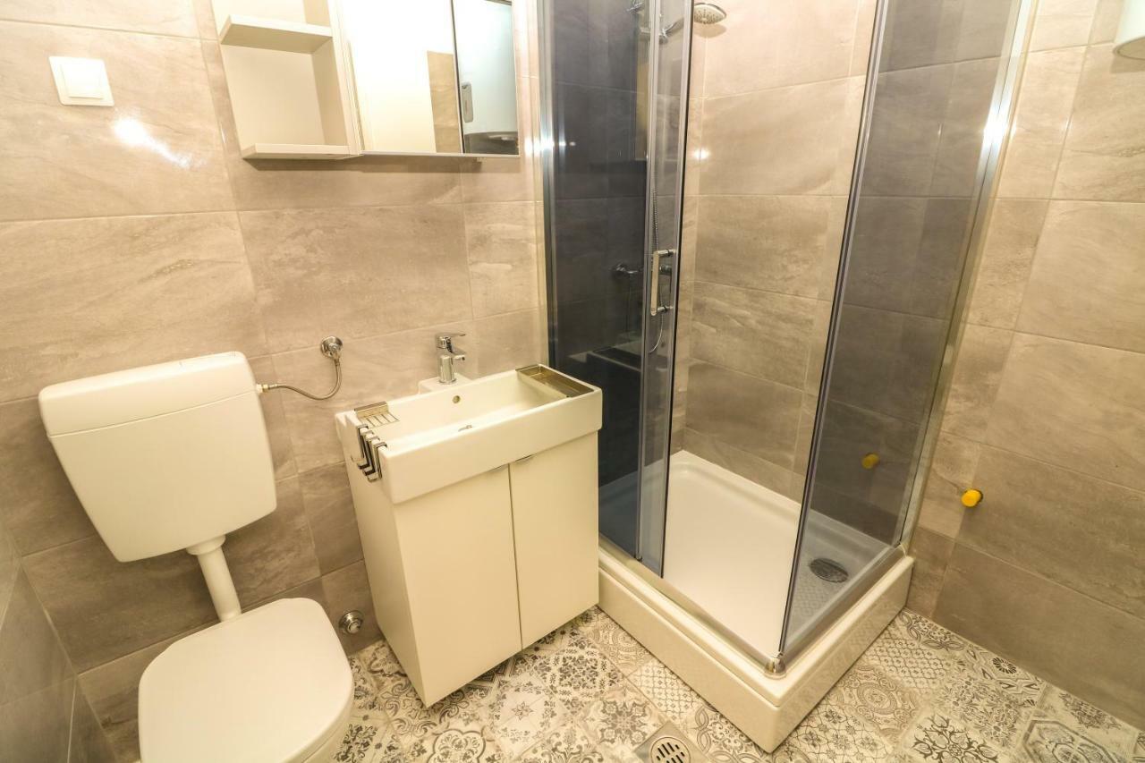 Apartments Reljic With Terrace Baska  Ngoại thất bức ảnh