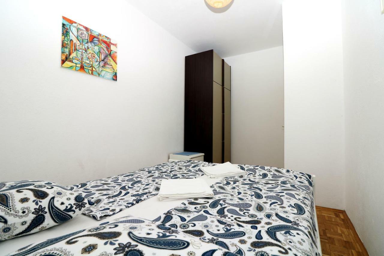 Apartments Reljic With Terrace Baska  Ngoại thất bức ảnh